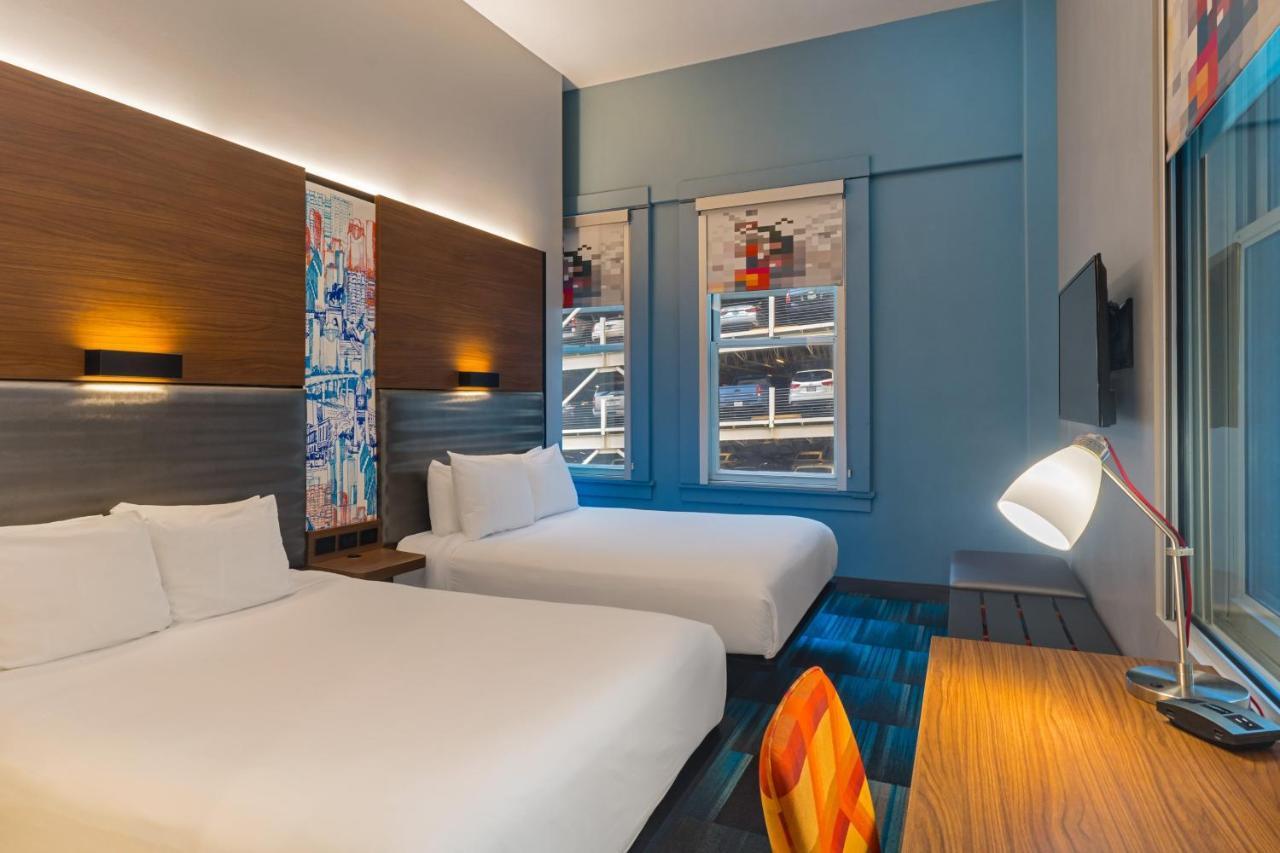 Aloft Houston Downtown Exterior foto