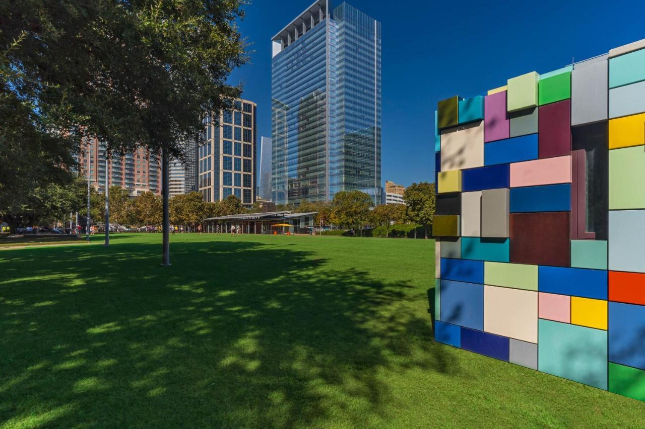 Aloft Houston Downtown Exterior foto
